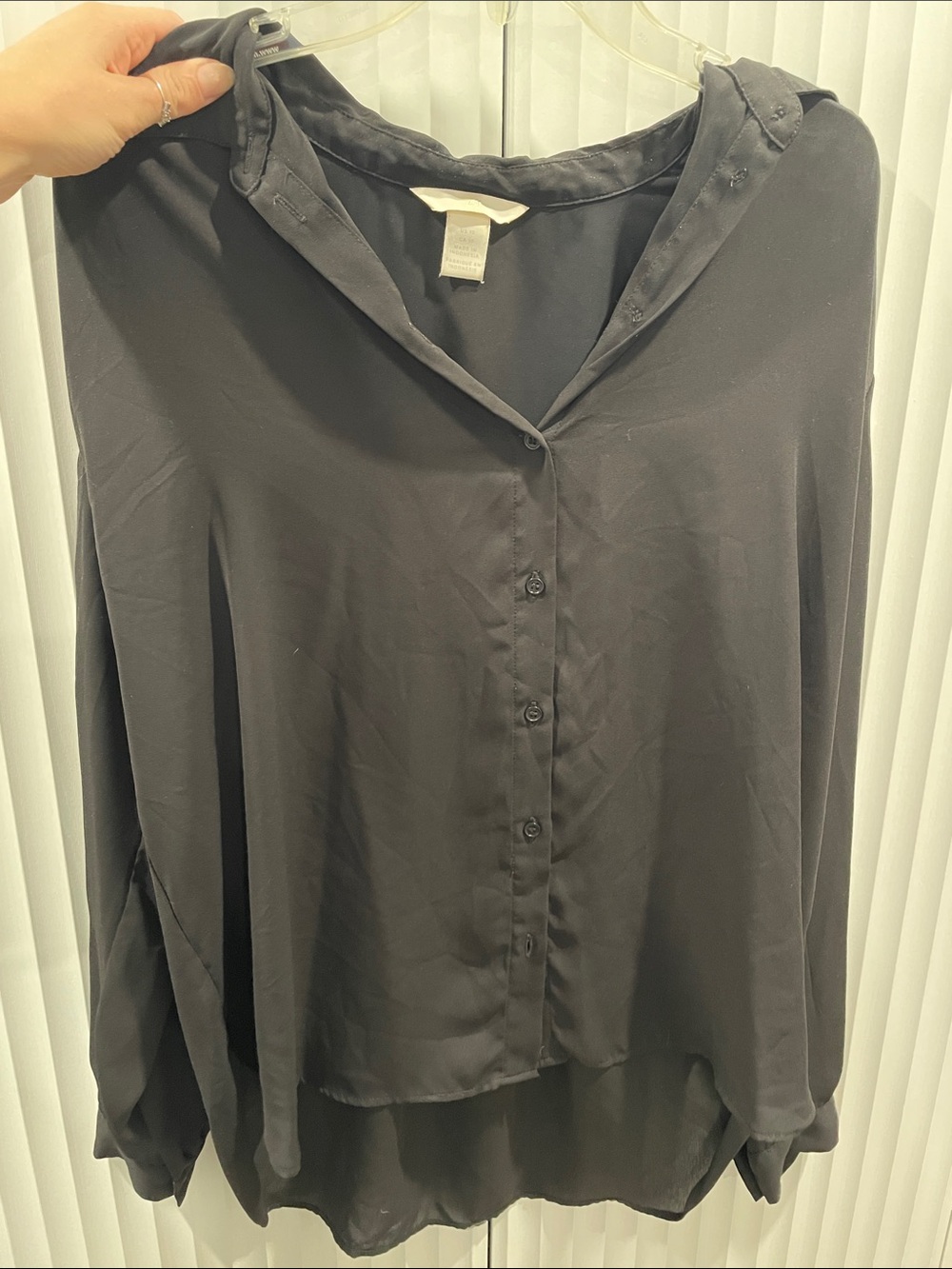 H&M Black Long-Sleeve Button Down Blouse